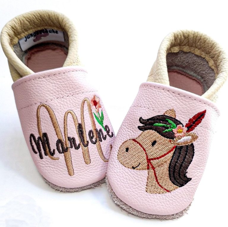 124. Lederpuschen Bohopferd mit Monogramm rosa/creme – personalisierbar mit Namen 124. Lederpuschen Bohopferd mit Monogramm rosa/creme – personalisierbar mit Namen